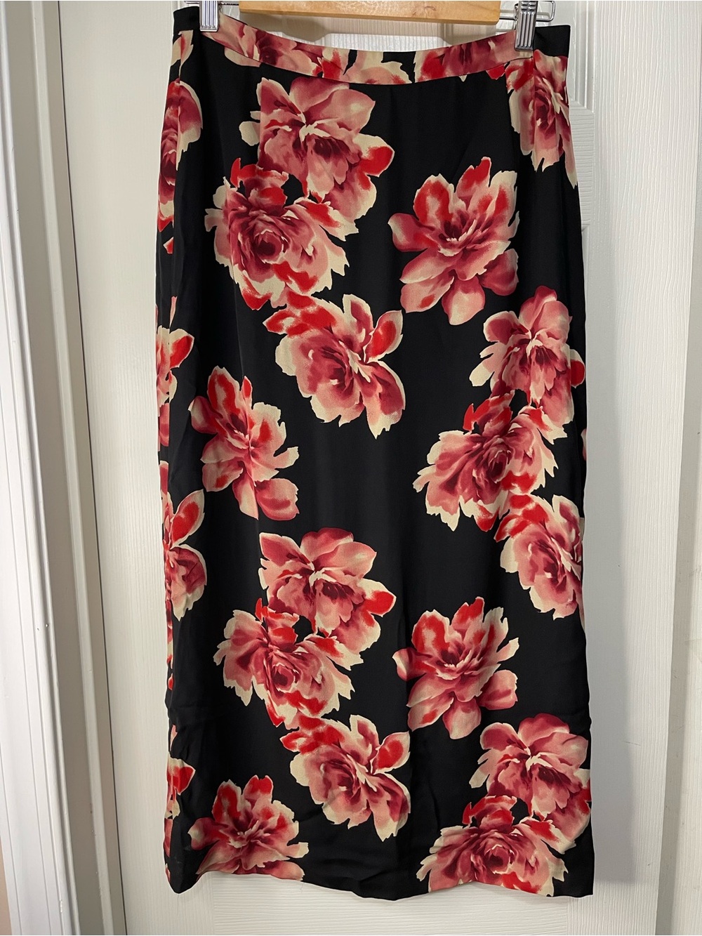 Vintage Black Red 100% Silk Lightweight Whimsigoth Floral Maxi Skirt 10P
